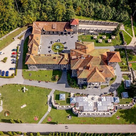 בוסטאני Castelul Cantacuzino מראה חיצוני תמונה
