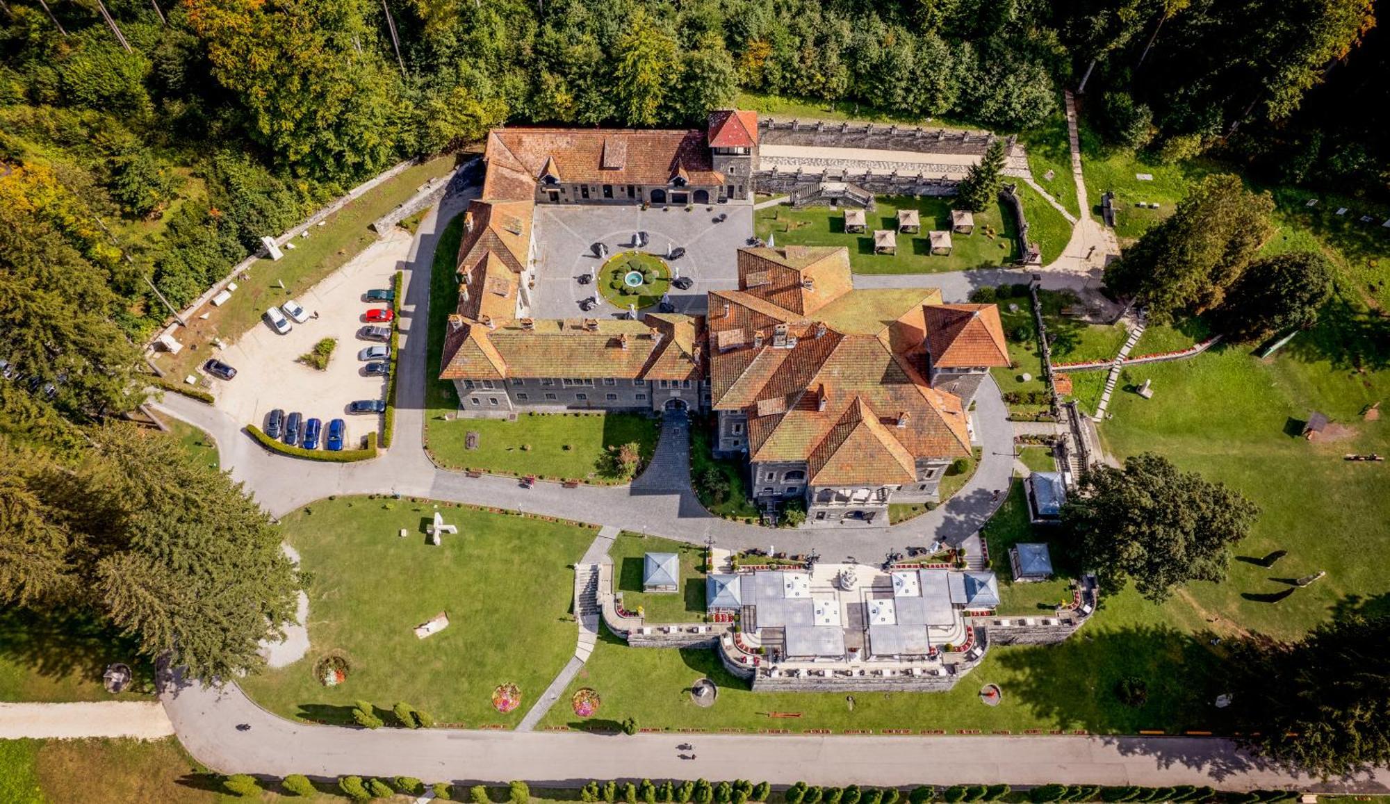 בוסטאני Castelul Cantacuzino מראה חיצוני תמונה